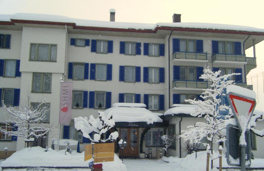 Parkhotel Bellevue Budget 3* Lenk