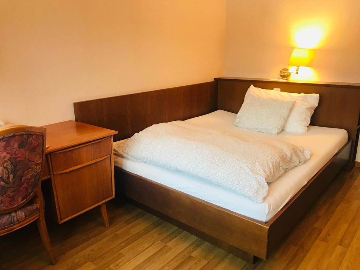 Parkhotel Bellevue Budget Hotel Lenk